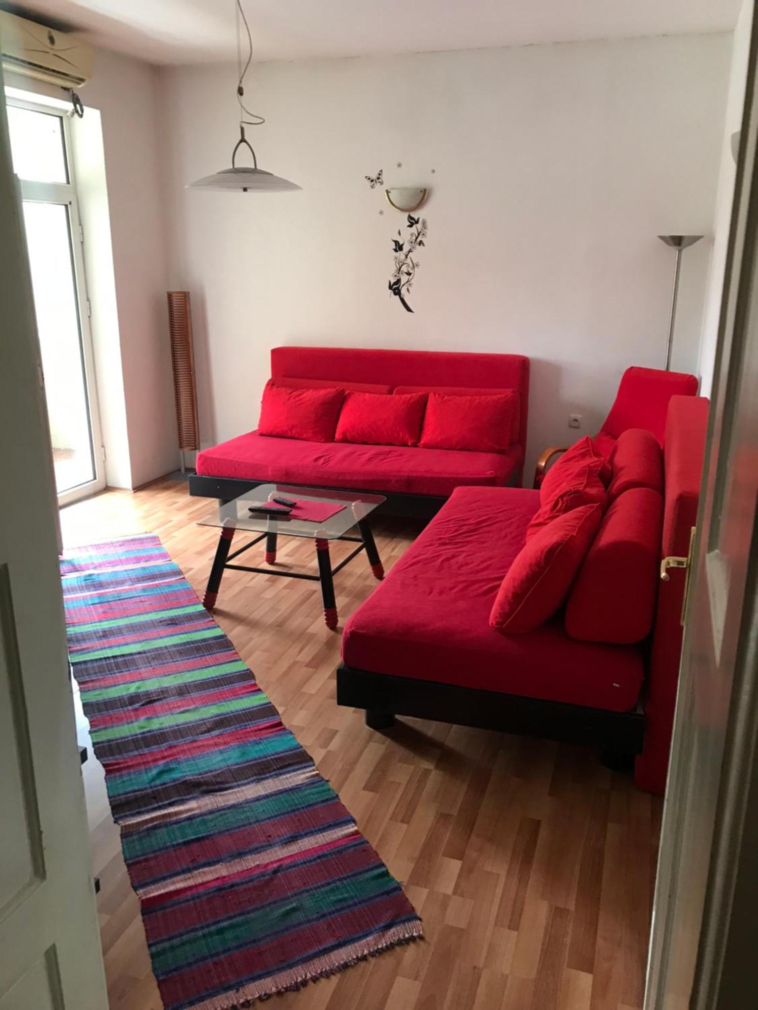 Apartament Čačak Exteriör bild