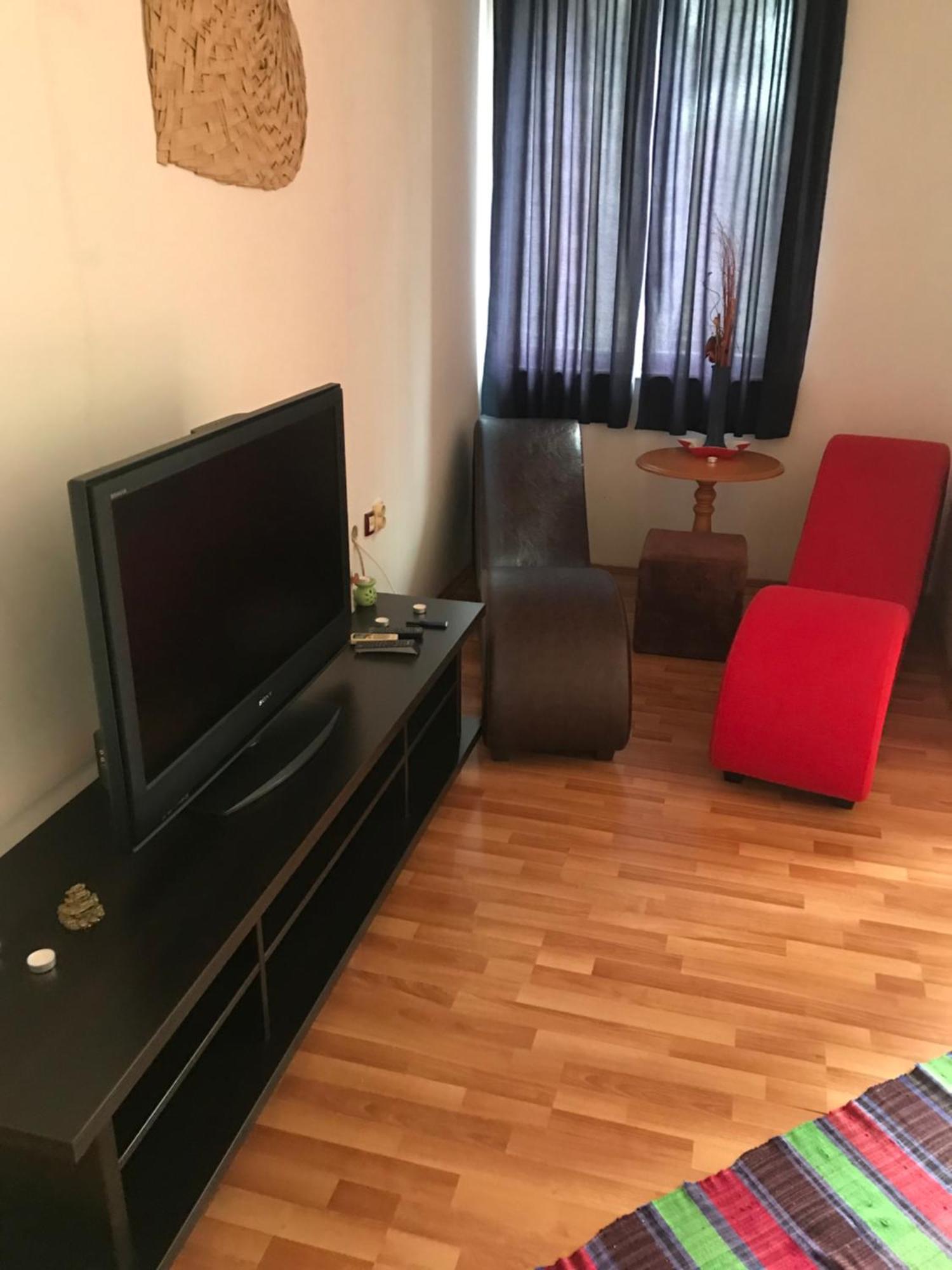 Apartament Čačak Exteriör bild